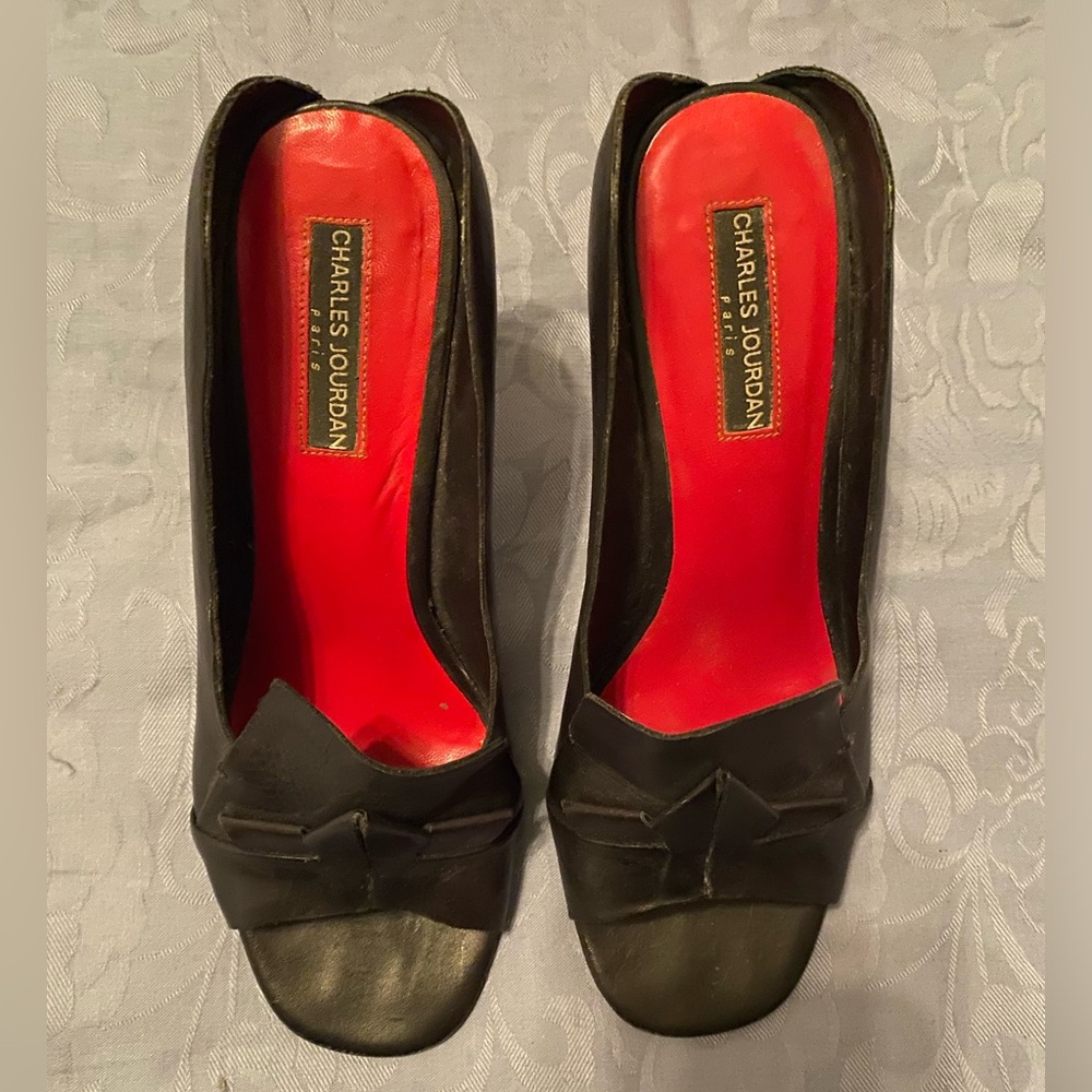 Charles Jourdan Paris Black Heels 9